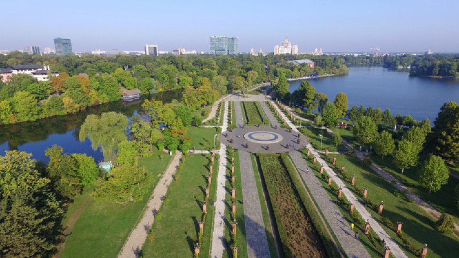 assets/images/bucharest/05.jpg